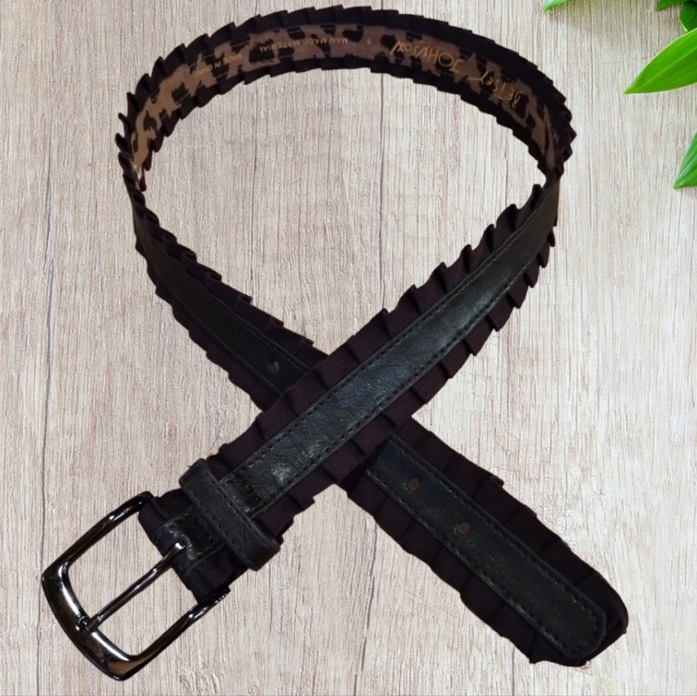 Betsy Johnson Brown Pleated Belt Size S